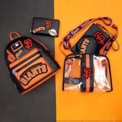 LOUNGEFLY MLB SF Giants Patches Zip Around Wallet -Loungefly MLBWA0018 2