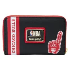 LOUNGEFLY NBA Chicago Bulls Patch Icons Zip Around Wallet -Loungefly NBAWA0015 LFNBACHICAGOBULLSPATCHICONZIPAROUNDWALLET0520BACK